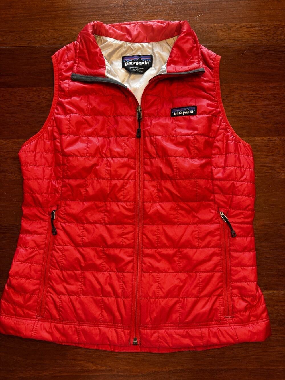 Patagonia Women’s Nano Puff Vest Red PrimaLoft Quilted Lightweight Full Zip